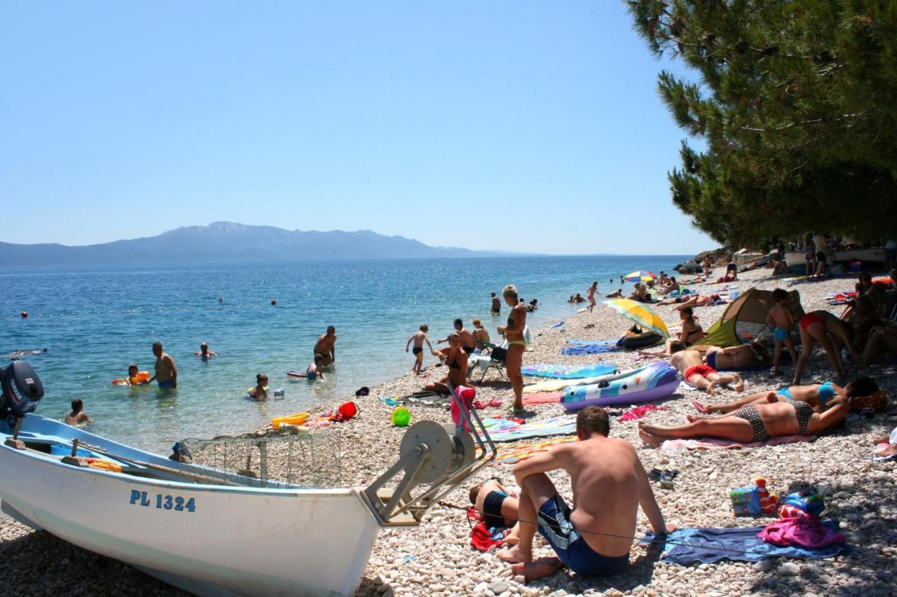 Apartments By The Sea Brist, Makarska - 11078 Kültér fotó