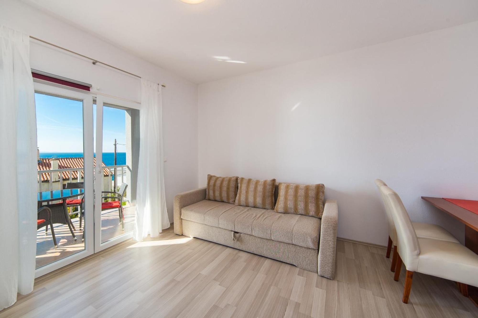 Apartments By The Sea Brist, Makarska - 11078 Szoba fotó