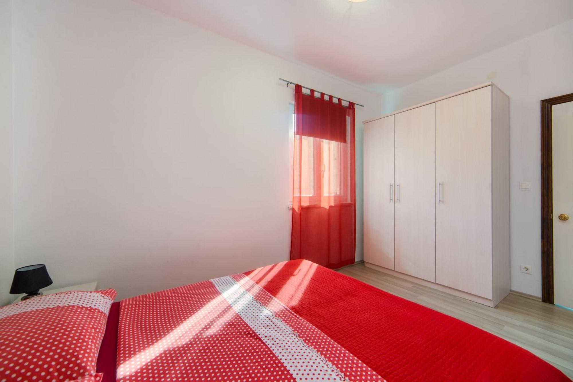 Apartments By The Sea Brist, Makarska - 11078 Szoba fotó