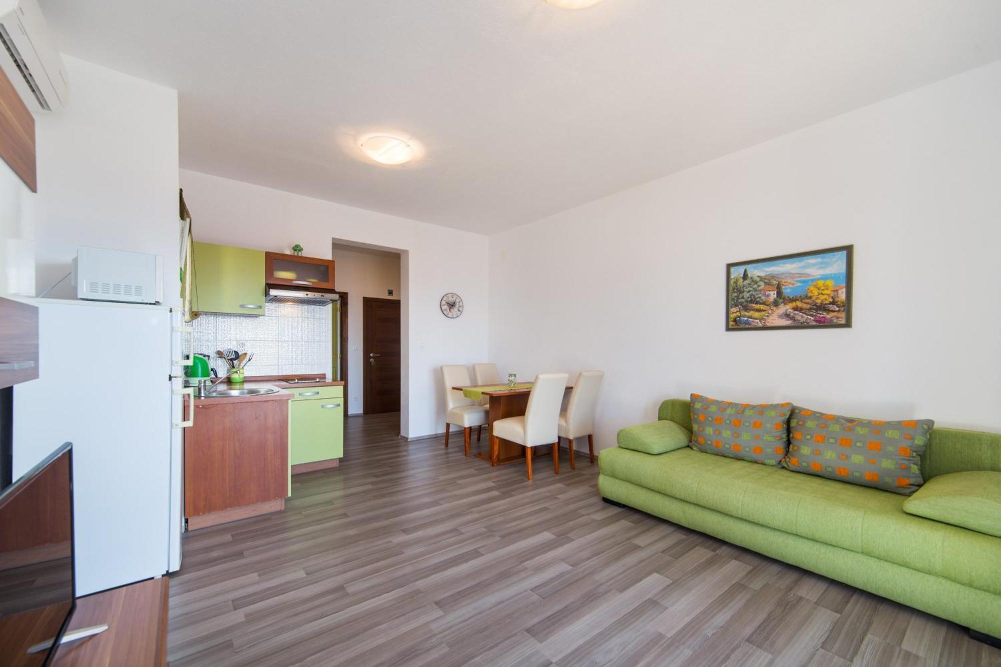 Apartments By The Sea Brist, Makarska - 11078 Szoba fotó